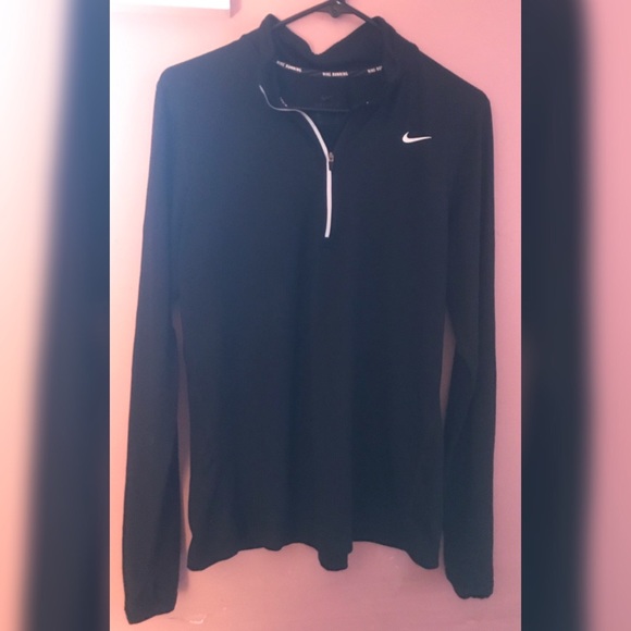 Nike Sweaters - Nike Pullover Dri-fit Workout Sweater